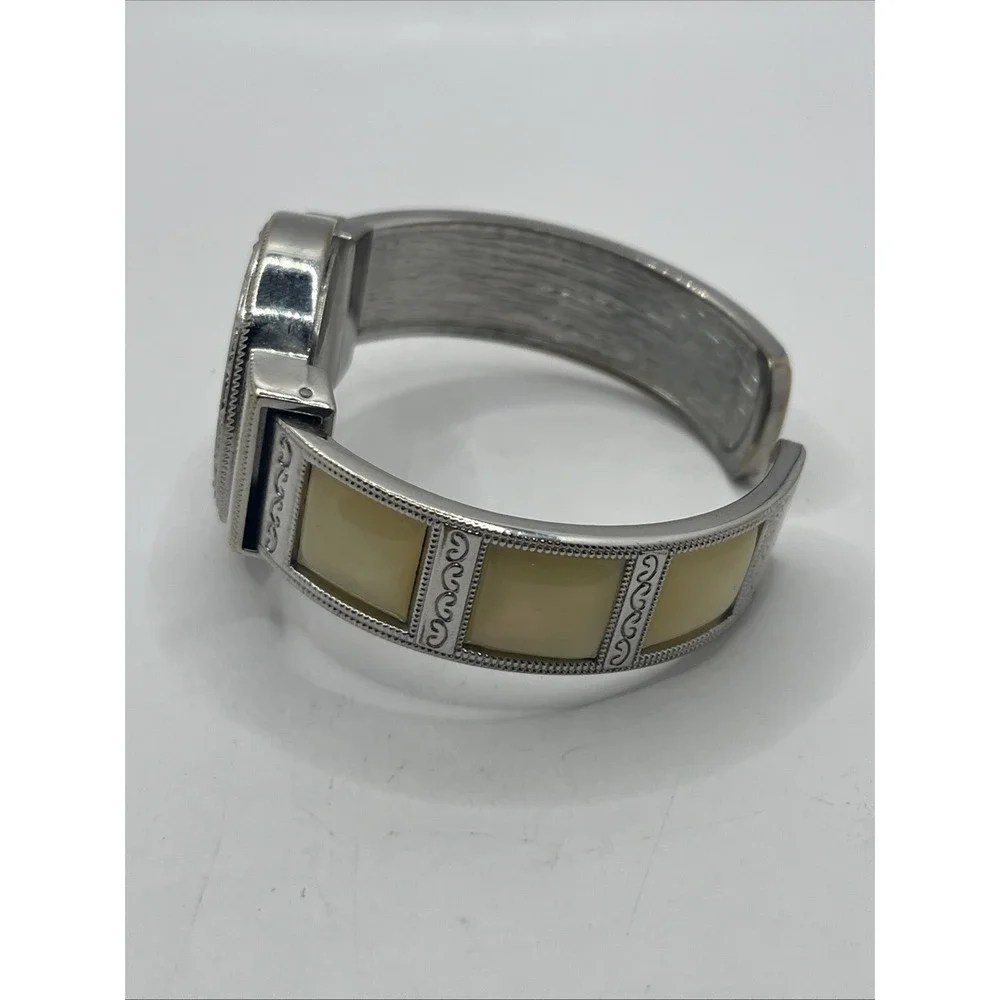 Studio Time Women's Quartz Watch Bangle Band Rhinestone Bezel- New Battery